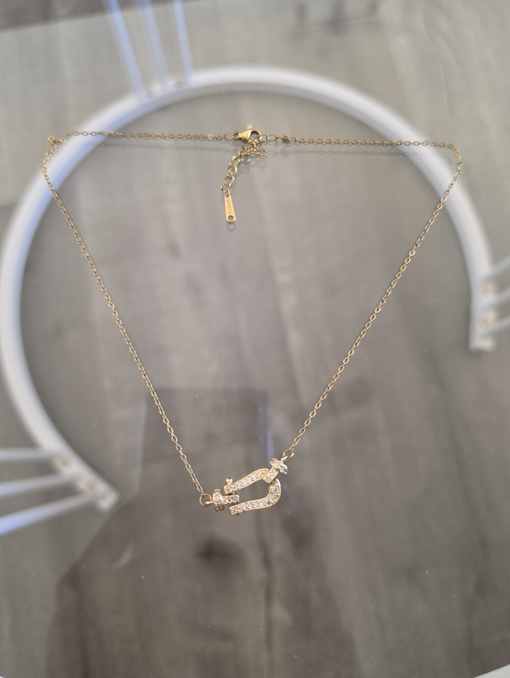 Delicate Gold Crystal Horseshoe Necklace - Women's Jewelry St Tropez Fred - Picture 1 of 3